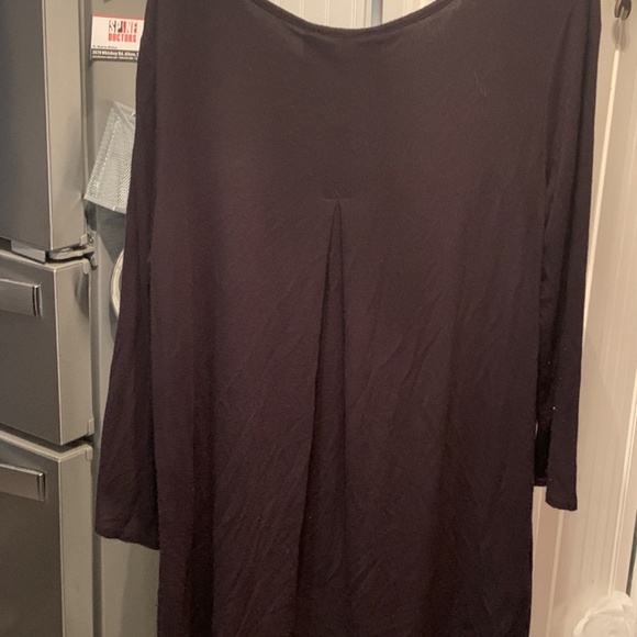 Peck&Peck rayon and spandex metal studded top/tunic. Worn 2x - Picture 5 of 5